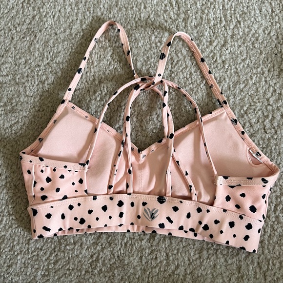 Forever 21 Work Out Set - Picture 3 of 5